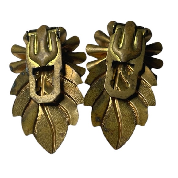 Vintage Pair of Molded Glass Brass Shoe Clips - Picture 2 of 4